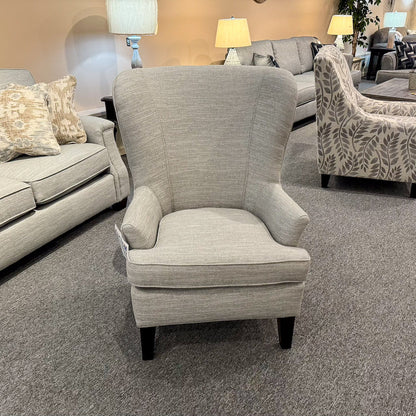 Saylor Wren Shadow Chair