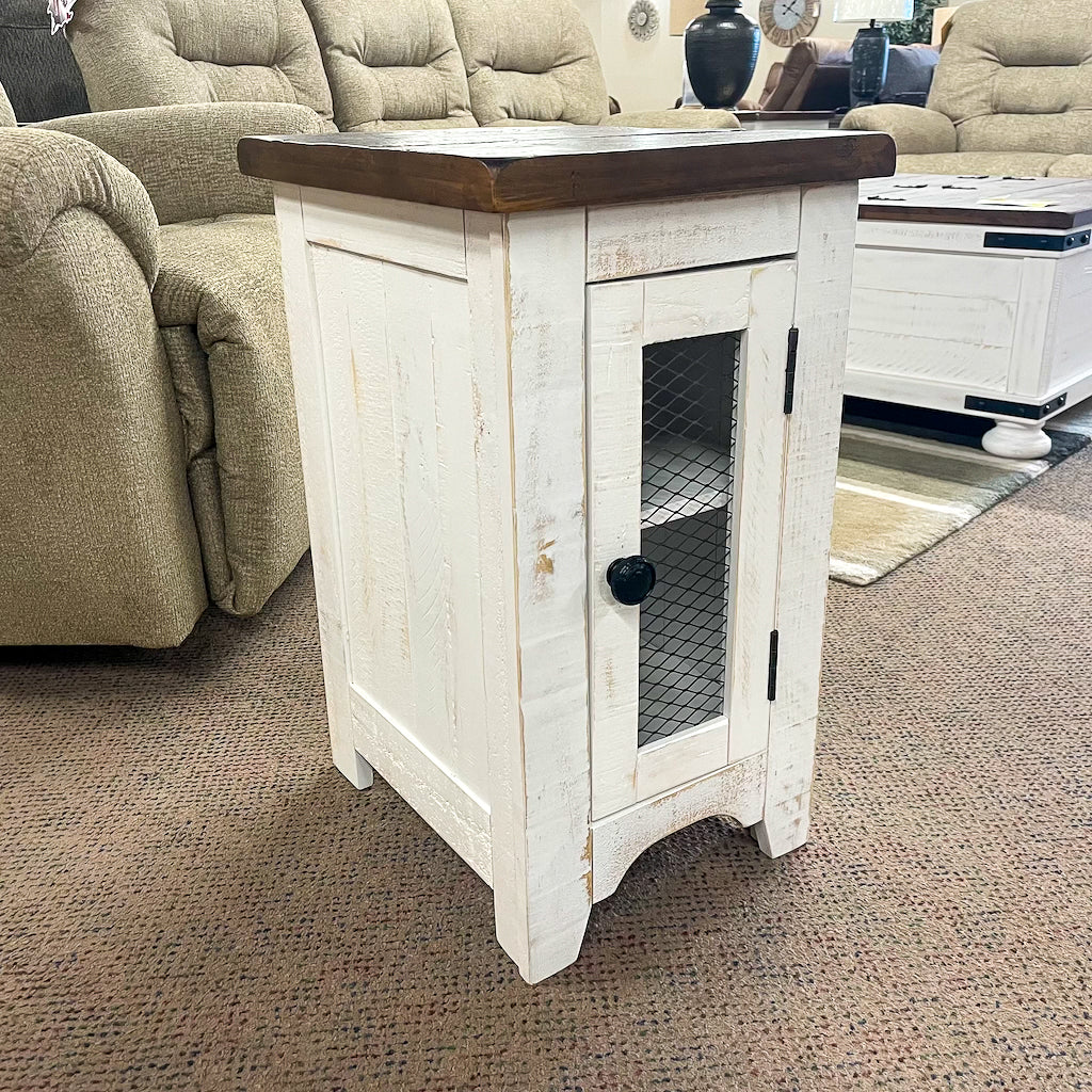 Wystfield Chairside End Table