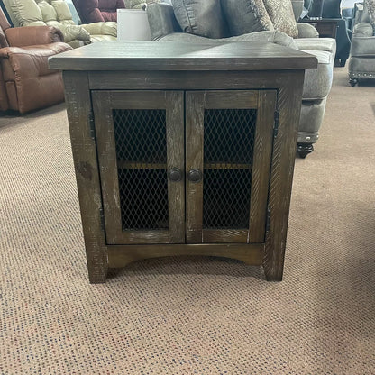 Danell Ridge End Table