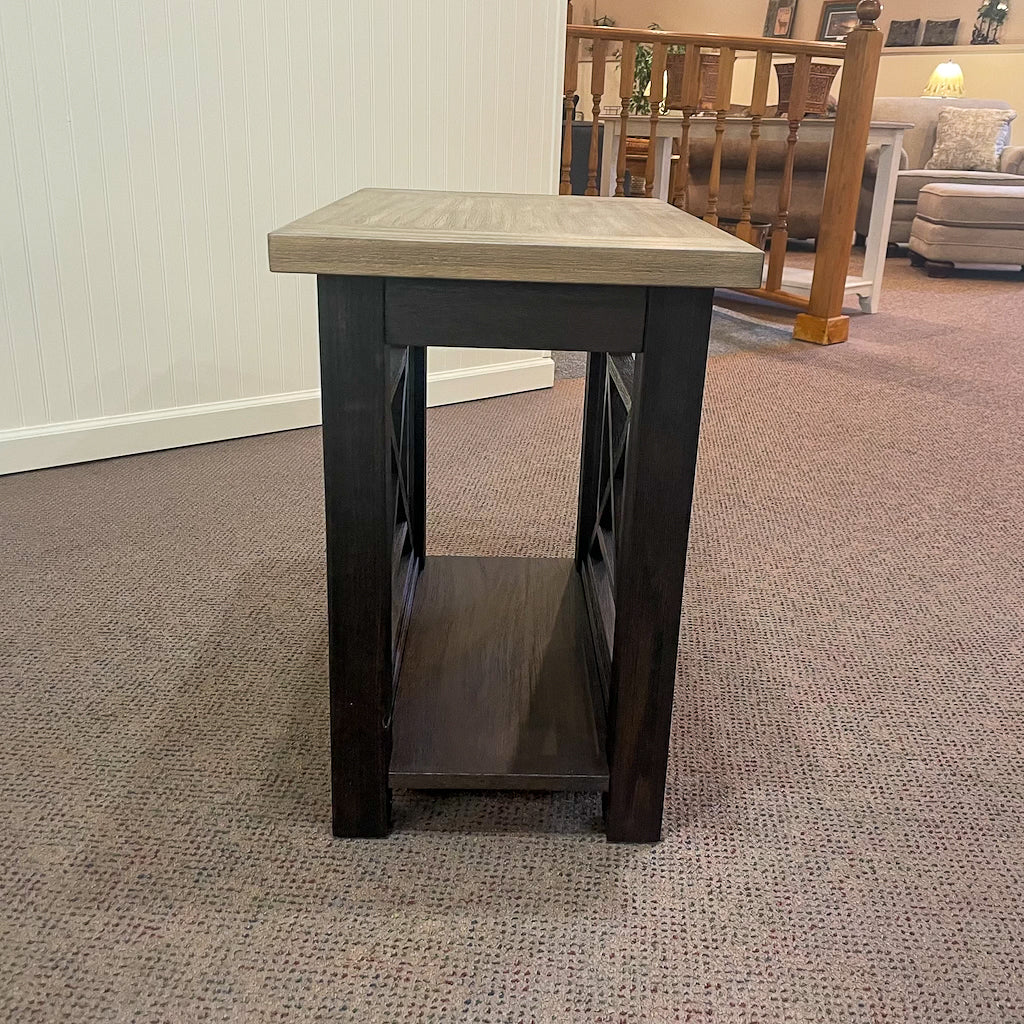 Heatherbrook Chairside Table