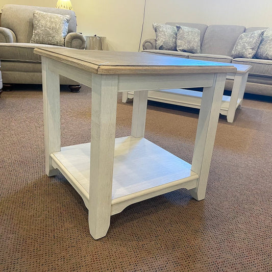 Summerville End Table