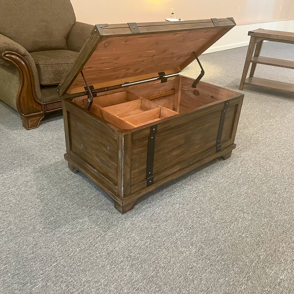 Aspen Skies Storage Trunk