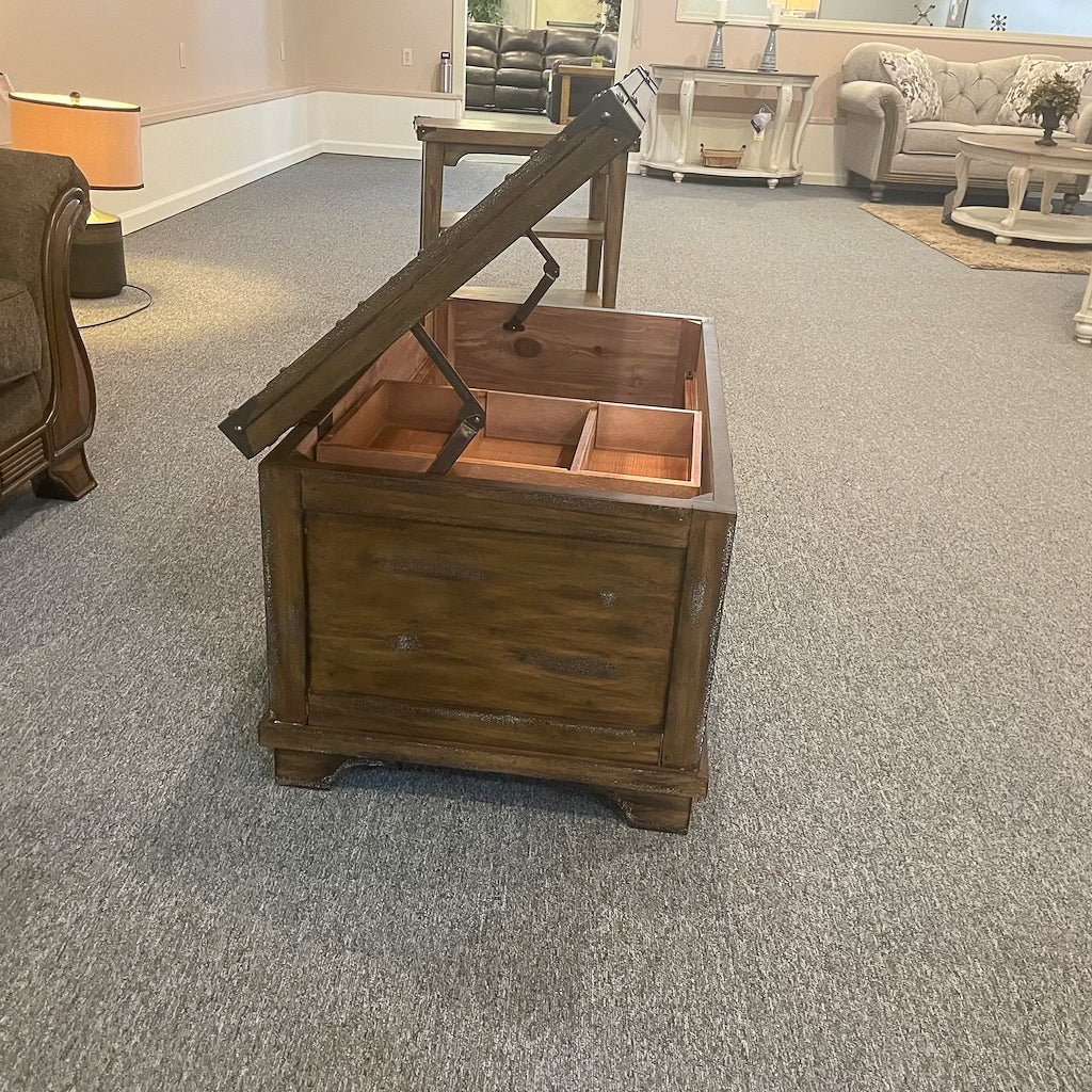 Aspen Skies Storage Trunk