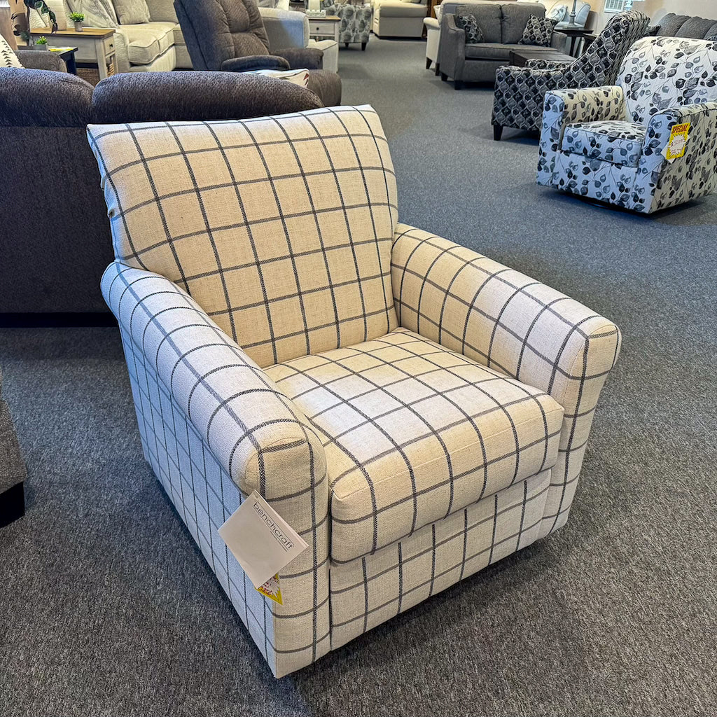 Davinca Swivel Chair