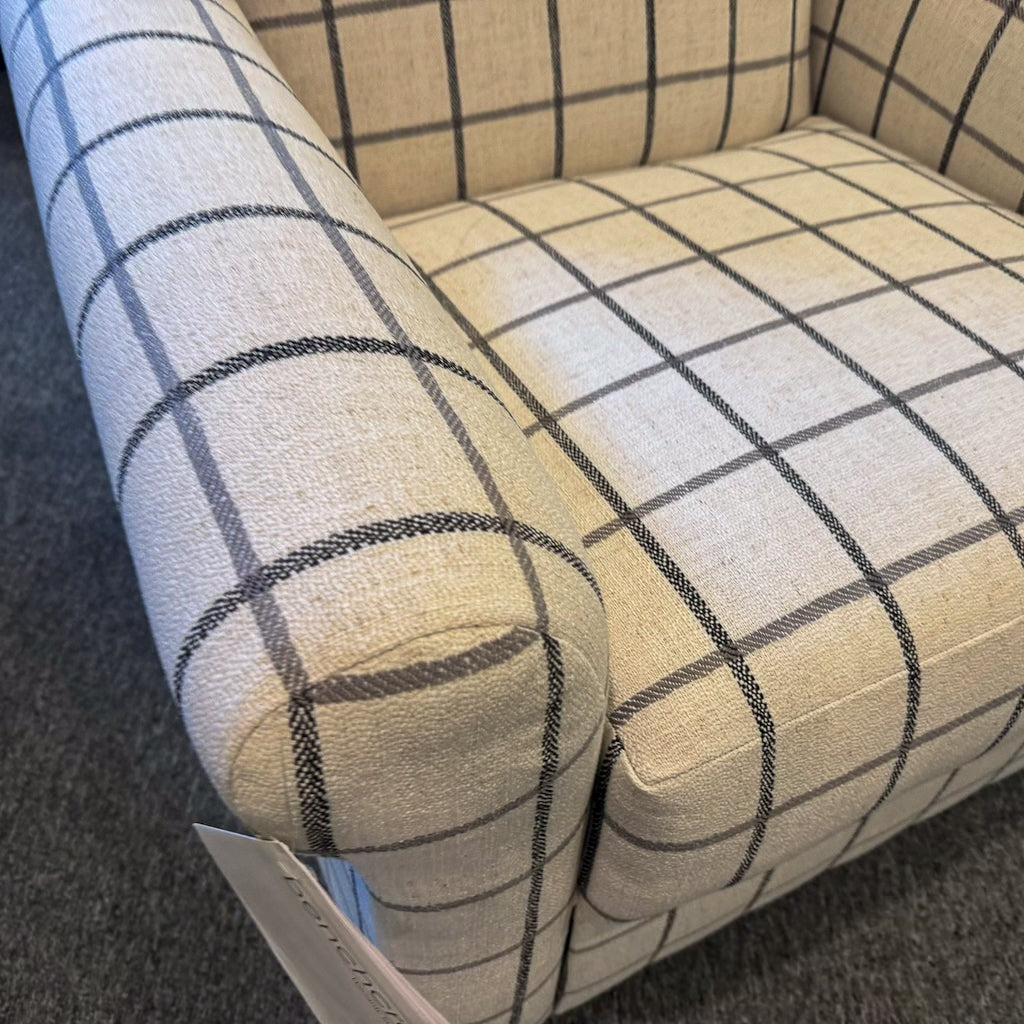 Davinca Swivel Chair