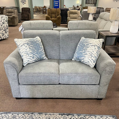 Smyrna Fog Scholar Loveseat