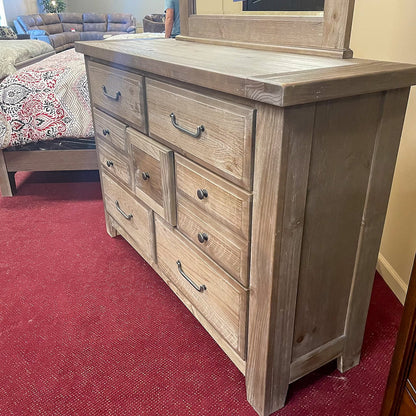 Queen Rustic Arch Bedroom Set