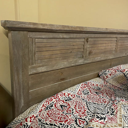 Queen Rustic Arch Bedroom Set