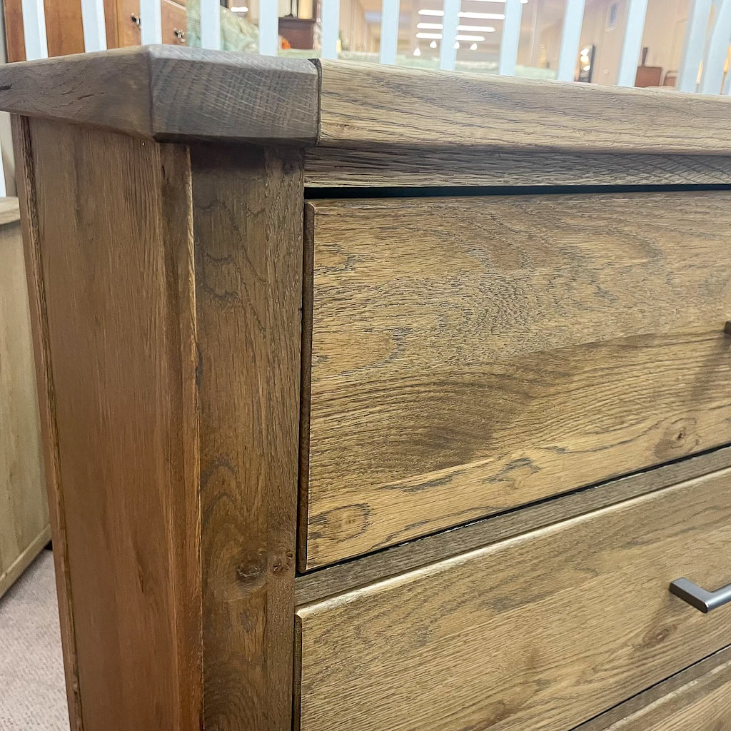 Dovetail Chest