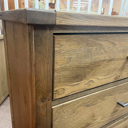 Dovetail Chest