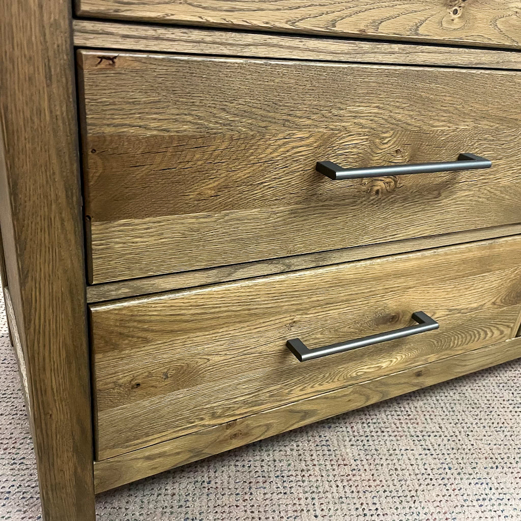 Dovetail Dresser & Mirror