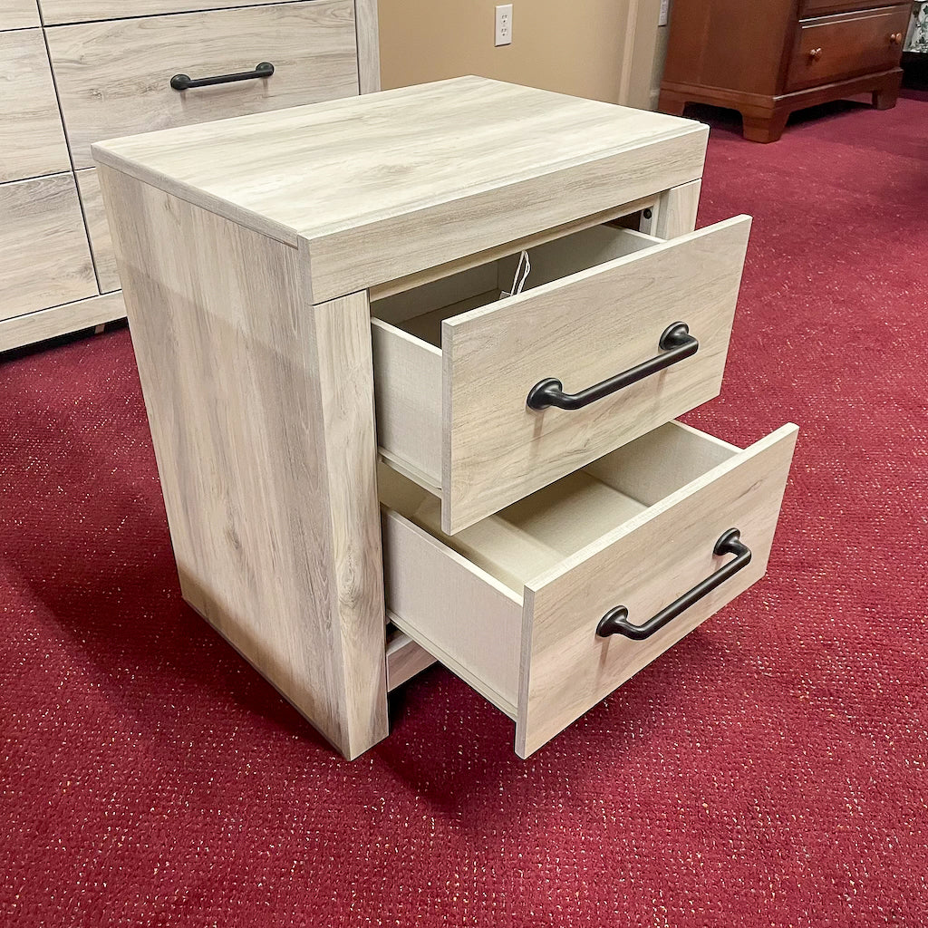 Cambeck Nightstand
